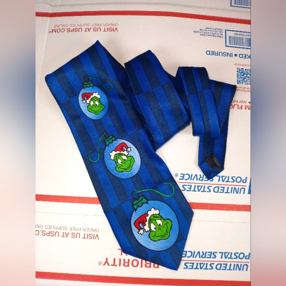 Dr. Suess Neck Tie Men's 56" Blue Grinch Stole Christmas